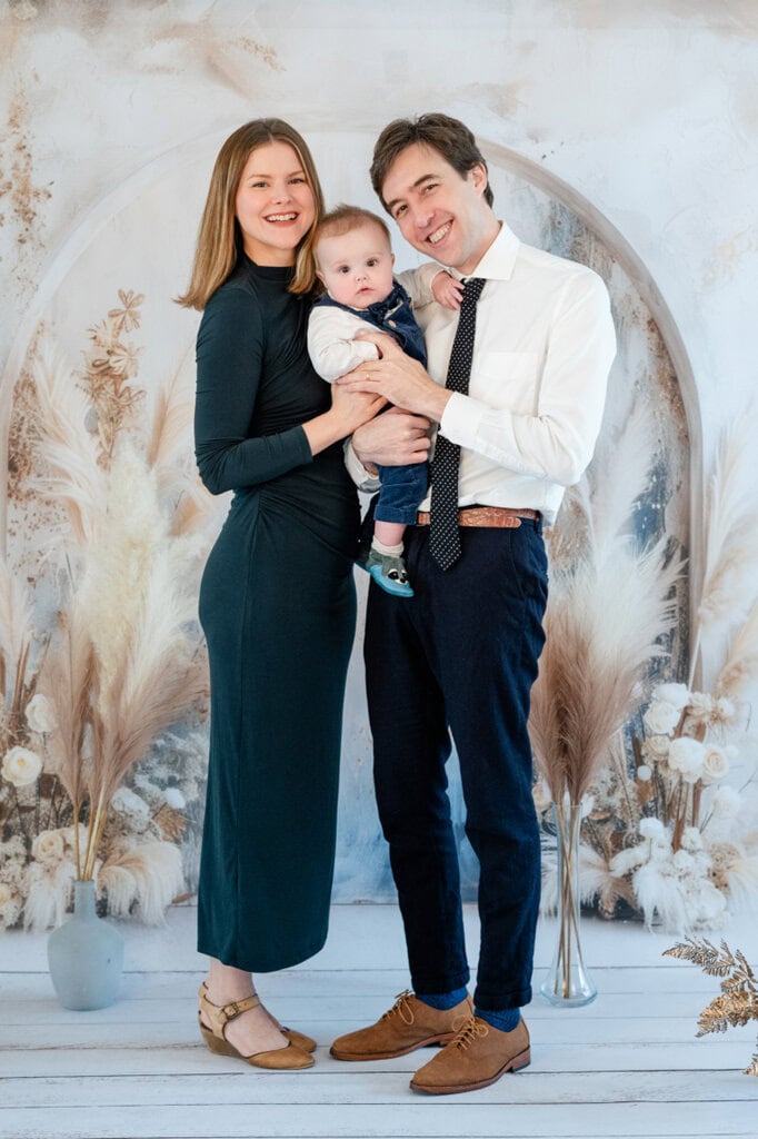 Hochzeitsfotografie im Fotostudio München mit professionellem Baby- und Familienfotografen.